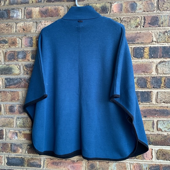 Anne Klein poncho Small - Picture 2 of 5